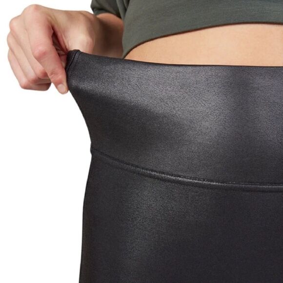 SPANX Leggings Faux Leather Shapes Lifts Flattering Compression Black Size M - Picture 6 of 14